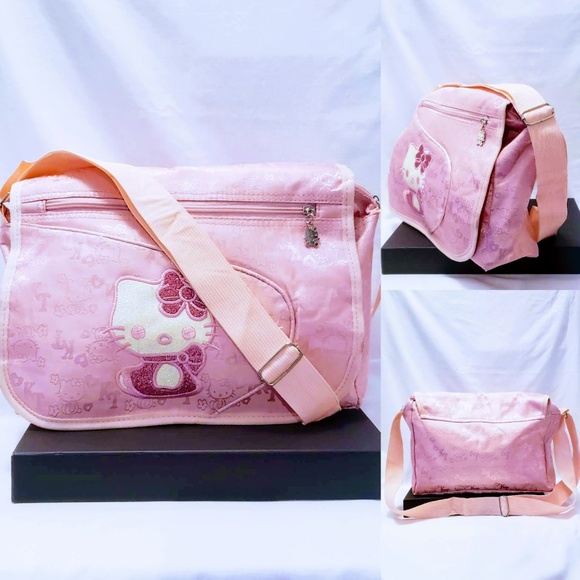 Hello Kitty Nylon Laptop Messenger bag🦄💋 - Picture 1 of 7